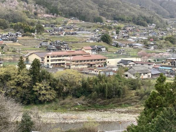 高梁市川面町の土地(高梁市立高梁北中学校)