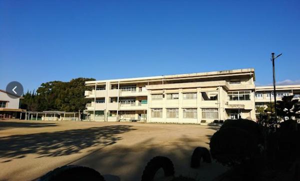 倉敷市真備町岡田の中古一戸建て(倉敷市立岡田小学校)