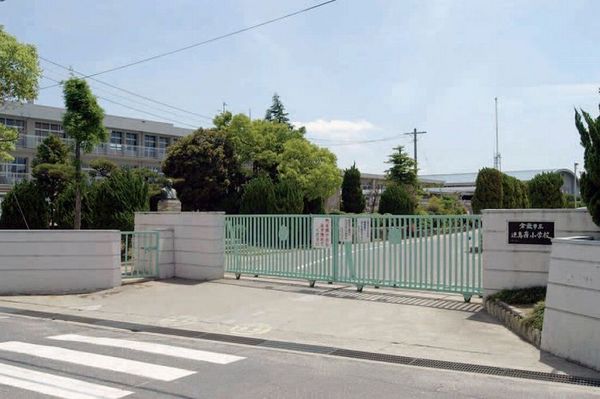 倉敷市連島町鶴新田の土地(倉敷市立連島南小学校)