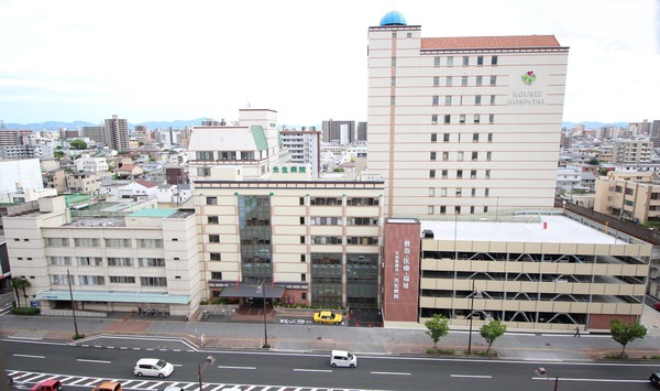 サーパス新屋敷町(社会医療法人光生病院)