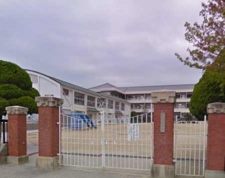 都窪郡早島町若宮の中古一戸建て(早島町立早島小学校)