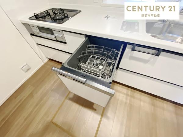 ブルーミングガーデン岡山市南区築港栄町　２号棟