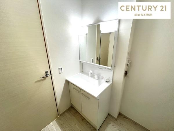 テラシエ倉敷市黒崎1期　1号棟