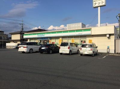 岡山市北区富田1期2区画 1号棟(ファミリーマート東古松中央店)