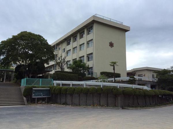 クレイドルガーデン東区鉄第2 2号棟(岡山市立旭東中学校)