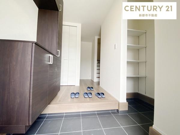 リーブルガーデン倉敷水江第10(玄関)