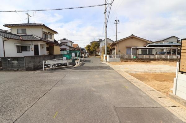 ブルーミングガーデン岡山市中区関３期　１号棟