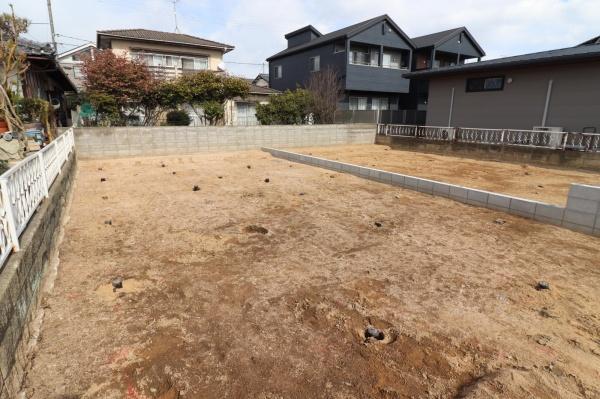 ブルーミングガーデン岡山市中区関３期　１号棟