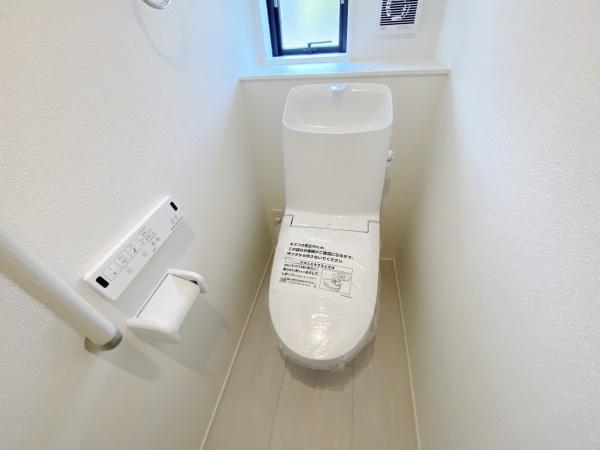 グラファーレ北区西辛川２期　１号棟