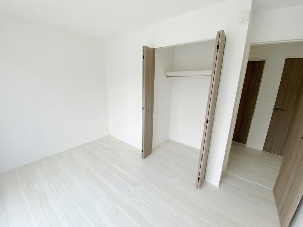 グラファーレ北区西辛川２期　１号棟