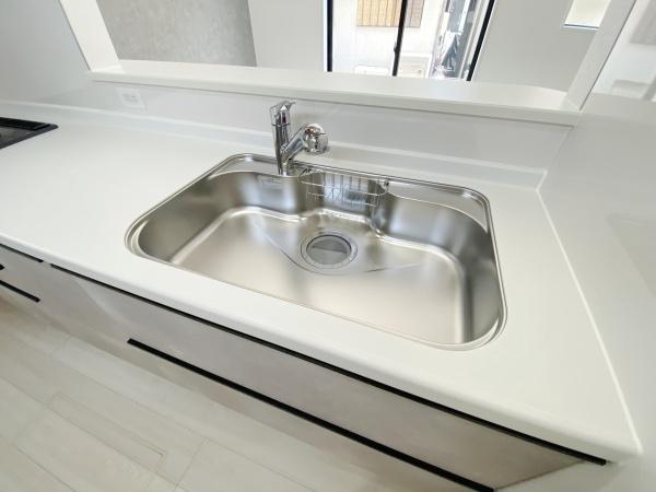 グラファーレ北区西辛川２期　１号棟