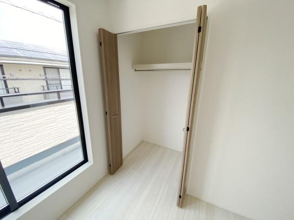 グラファーレ北区西辛川２期　１号棟