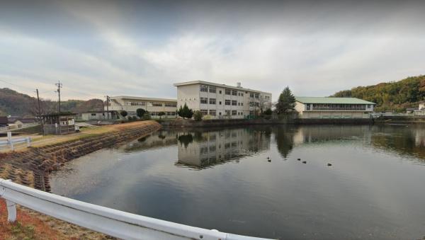 浅口市金光町下竹の中古一戸建て(浅口市立金光竹小学校)