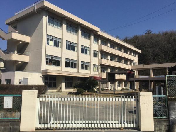 岡山市東区中尾の中古一戸建て(岡山市立上道中学校)