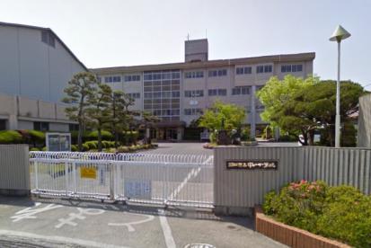 クレイドルガーデン岡山市北区尾上第2 1号棟(岡山市立中山小学校)