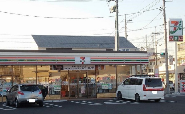 リーブルガーデン北区小山第5 1号棟(セブンイレブン岡山小山店)