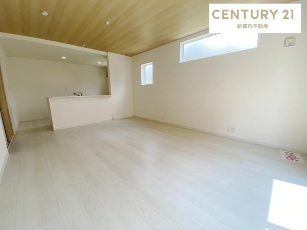 リーブルガーデン北区小山第５　2号棟
