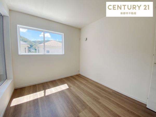 リーブルガーデン北区西辛川第5 2号棟(子供部屋)