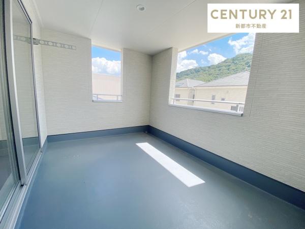 リーブルガーデン北区西辛川第5 2号棟(バルコニー)