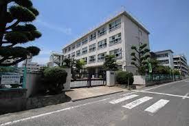 ファミールタワープラザ岡山イーストタワー(岡山市立岡山中央小学校)