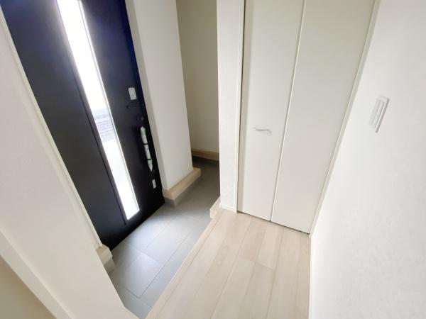 クレイドルガーデン岡山市北区小山第４　２号棟