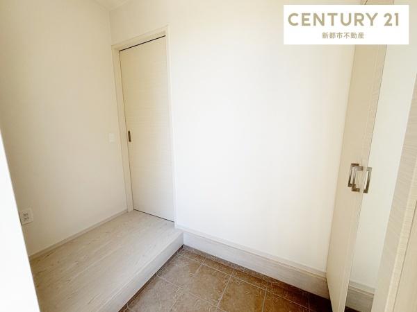 テラシエ倉敷市安江１期　２号棟