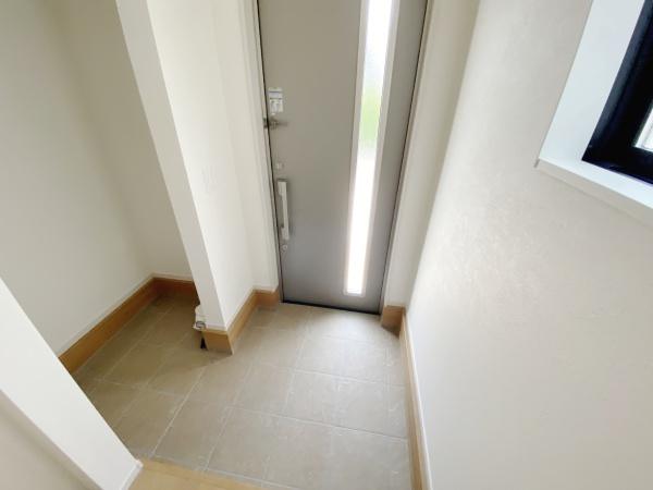 テラシエ岡山市北区辛川市場２期　２号棟