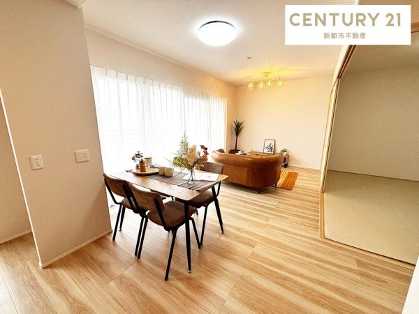 サーパス医大南(リビング)