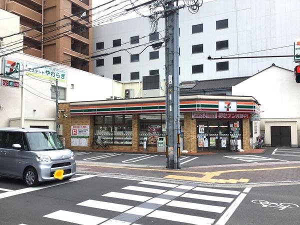 ノーブルシティ城下通り(セブンイレブン岡山内山下1丁目店)