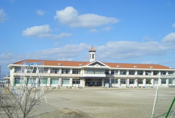 岡山市南区北七区の土地(岡山市立七区小学校)