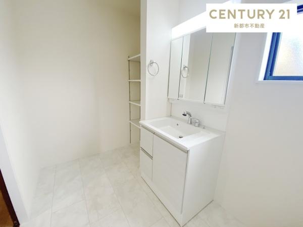 リーブルガーデン倉敷玉島柏島第5 1号棟(洗面台・洗面所)