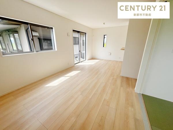 クレイドルガーデン岡山市南区藤田第7 2号棟(リビング)