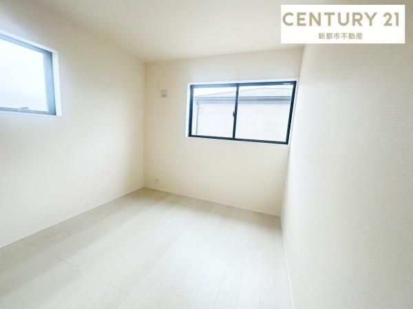 リーブルガーデン総社岡谷　２号棟