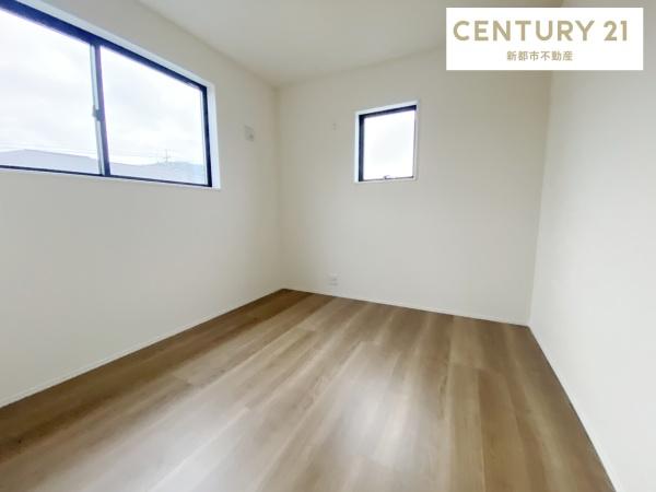 リーブルガーデン総社岡谷　３号棟