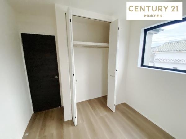 リーブルガーデン総社岡谷　３号棟