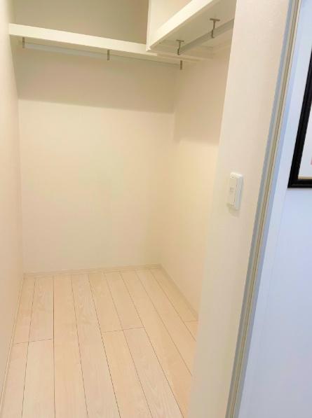 岡山市南区当新田の中古一戸建て(収納)