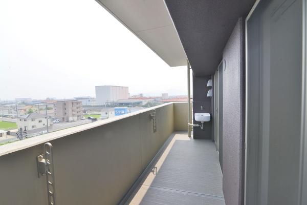 アルファスマート総社駅南(バルコニー)