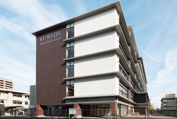 サーパス上中野(岡山市立桑田中学校)