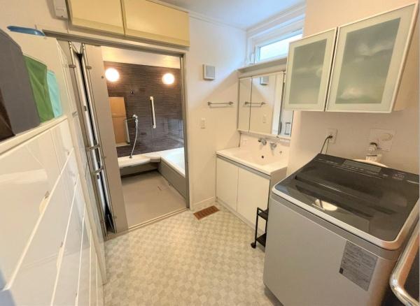 津山市東一宮の中古一戸建て(洗面台・洗面所)