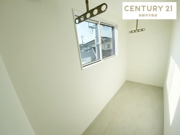 ルルーディア国府市場１号棟