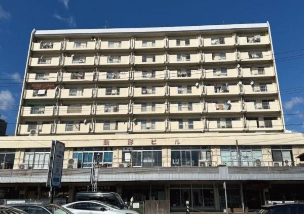 鶴形マンション