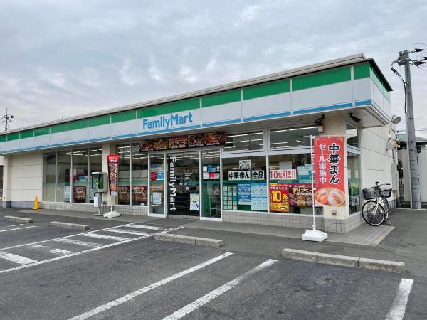 岡山市中区藤原光町２丁目１期　２号棟(ファミリーマート岡山藤原西町店)