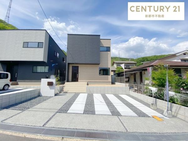 ルルーディア中区四御神　2号棟
