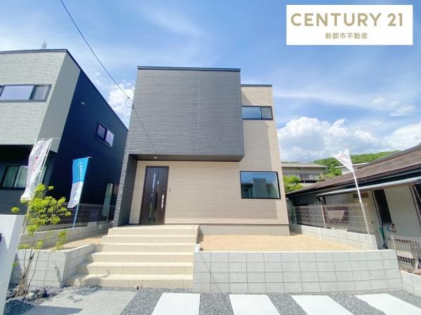 ルルーディア中区四御神　2号棟