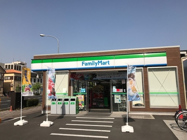 ファミール岡山(ファミリーマート岡山浜二丁目店)
