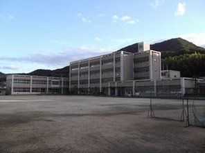 岡山市南区迫川の土地(岡山市立灘崎中学校)