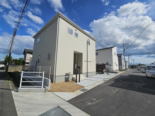 リーブルガーデン倉敷連島町鶴新田第１９　５号棟