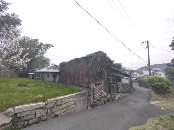 玉野市梶岡の土地