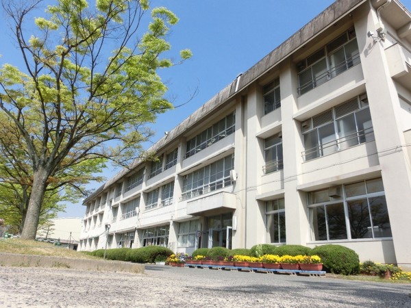 倉敷市大島の土地(倉敷市立万寿東小学校)