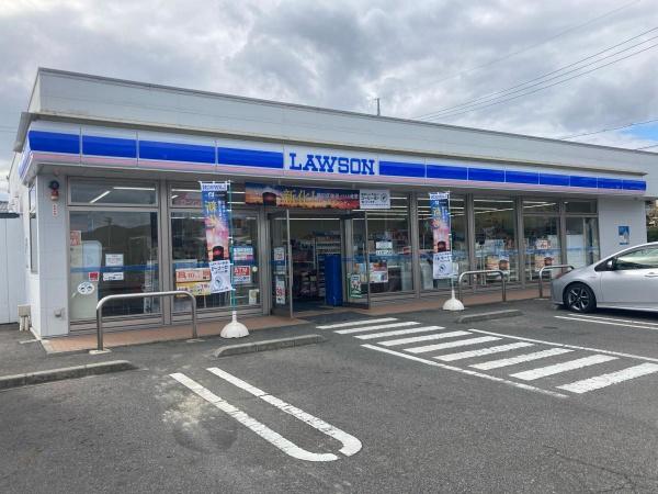 ブルーミングガーデン東区南古都２期(ローソン岡山瀬戸町店)